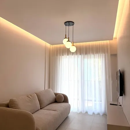 Luxury With Swimming Pool Appartement *