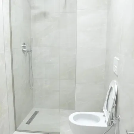 Luxury With Swimming Pool Appartement Golem (Tirana)