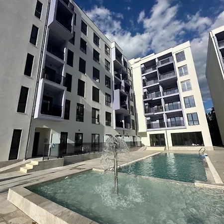 Luxury With Swimming Pool Appartement *